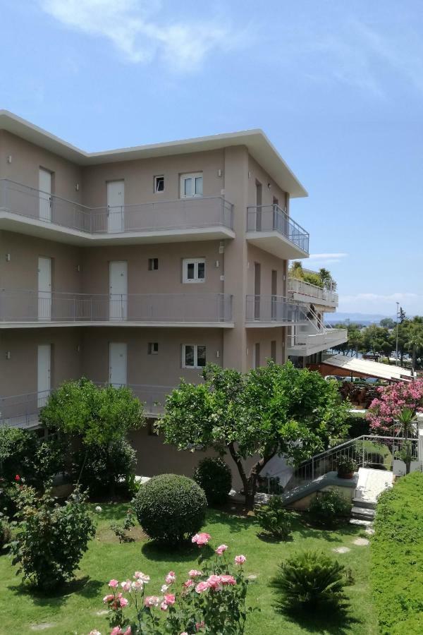 Lilly Apartments Athens Exterior photo